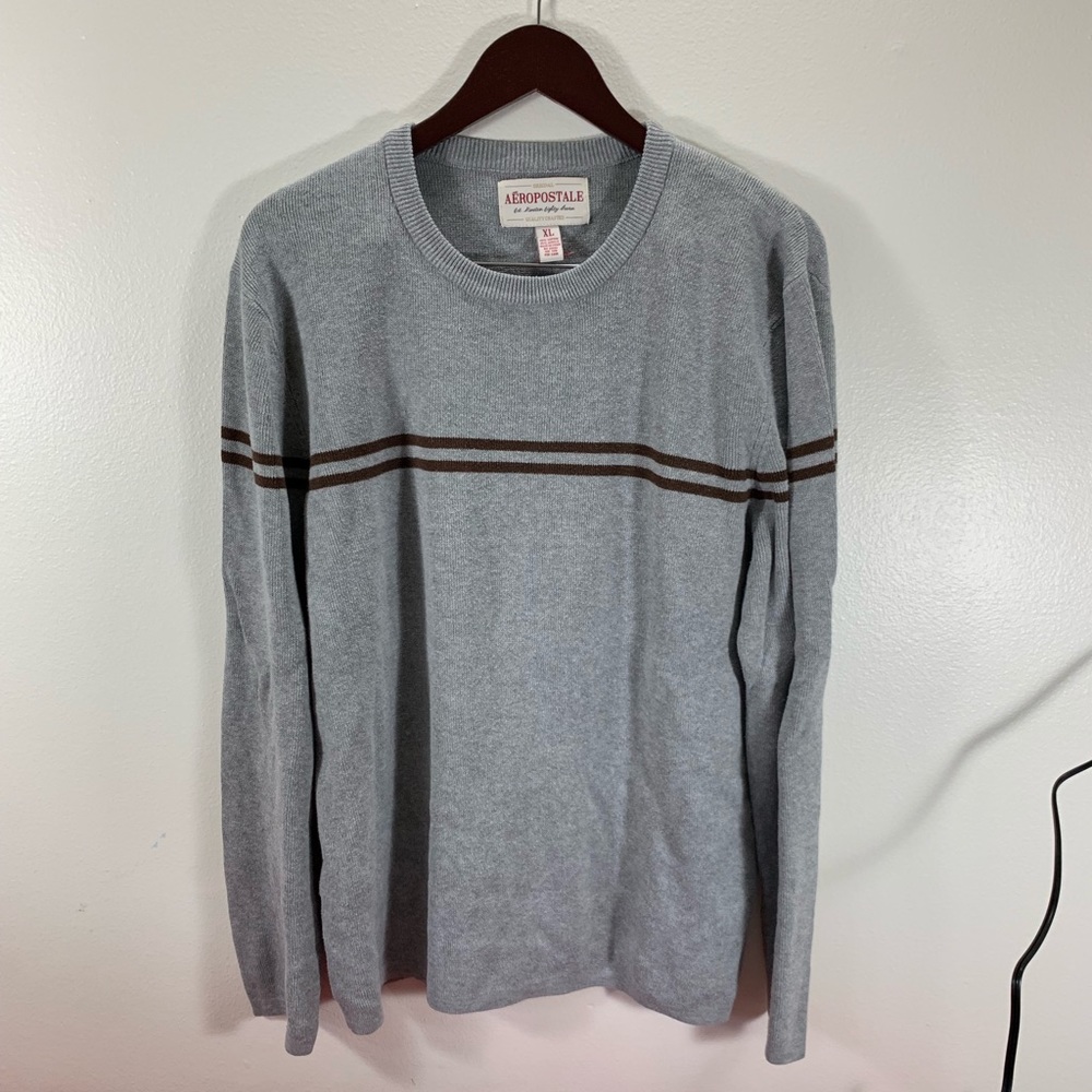 Aeropostal Men’s XL Grey Striped Sweater
